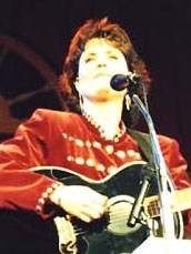 Holly Dunn