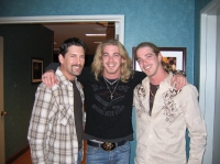 Nesler w/ Bucky Covington and his brother Rocky.